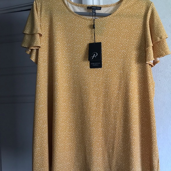 Yellow polka dot short sleeve flutter top - Picture 1 of 8